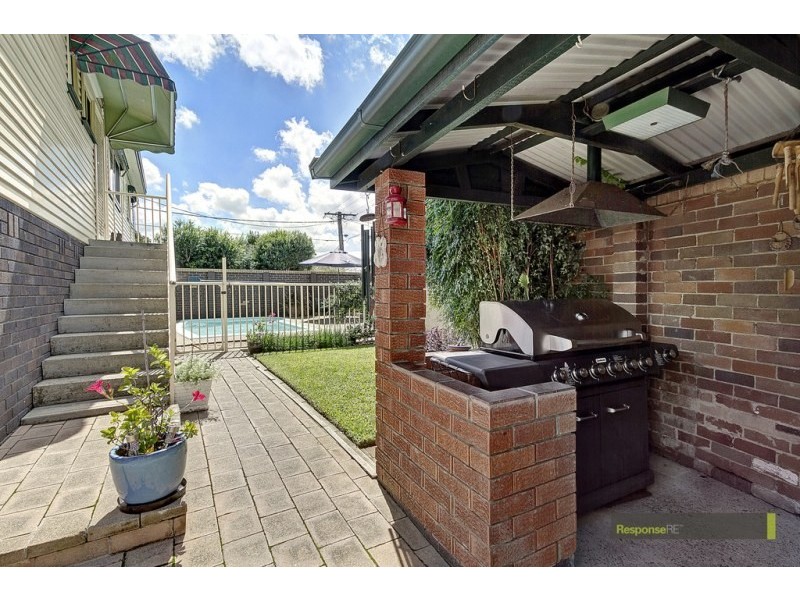 1 Potter Street, Old Toongabbie NSW 2146