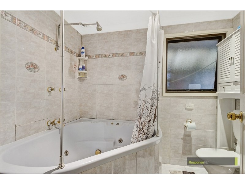 8 Boston Place, Toongabbie NSW 2146