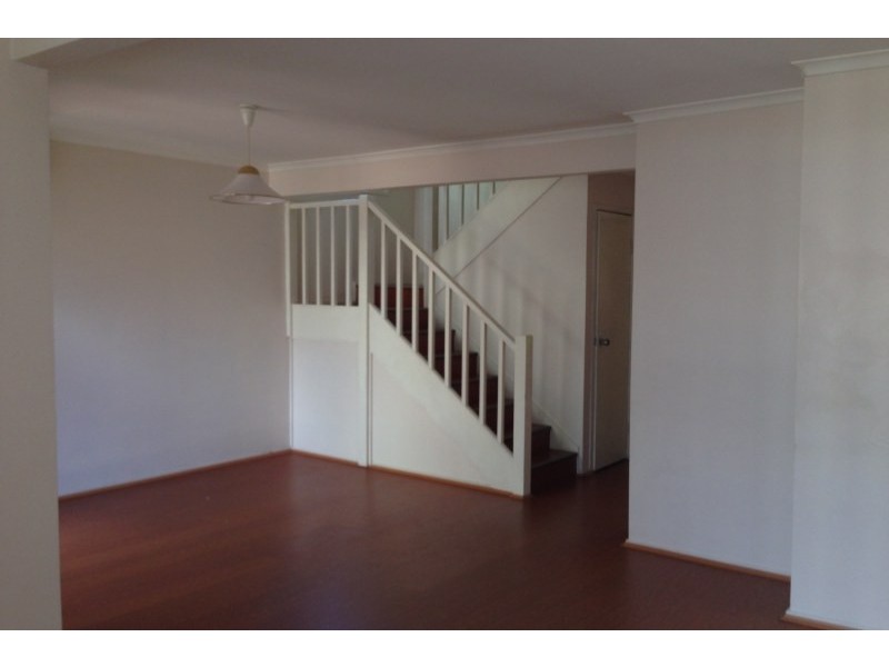 4/22 Caloola Road, Constitution Hill NSW 2145