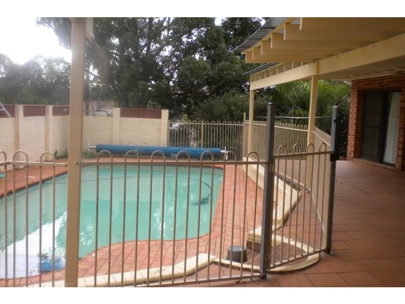 48 Ampitheatre Circuit, Baulkham Hills NSW 2153