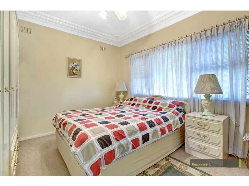 15 Nada Street, Old Toongabbie NSW 2146