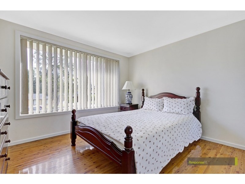 18 Kelvin Grove, Winston Hills NSW 2153