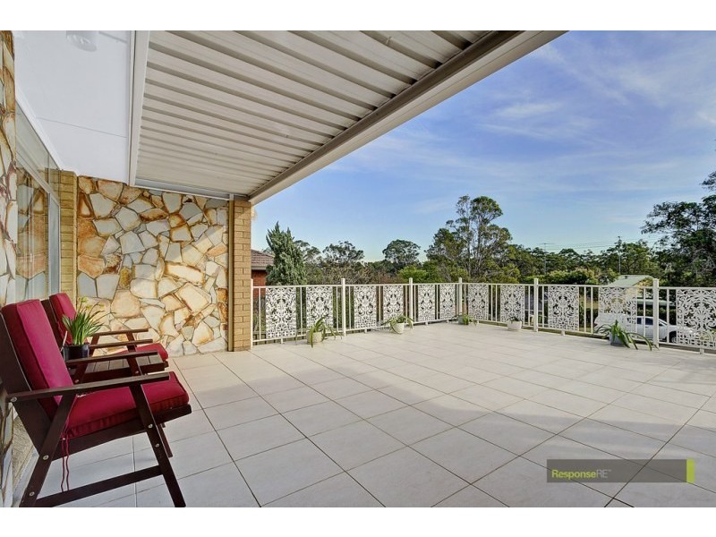 18 Kelvin Grove, Winston Hills NSW 2153