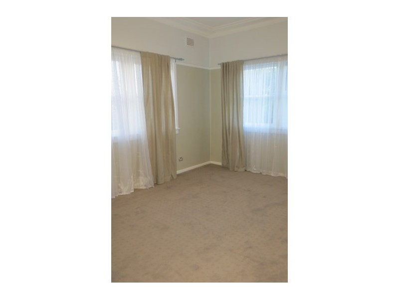 163 Windsor Road, Northmead NSW 2152