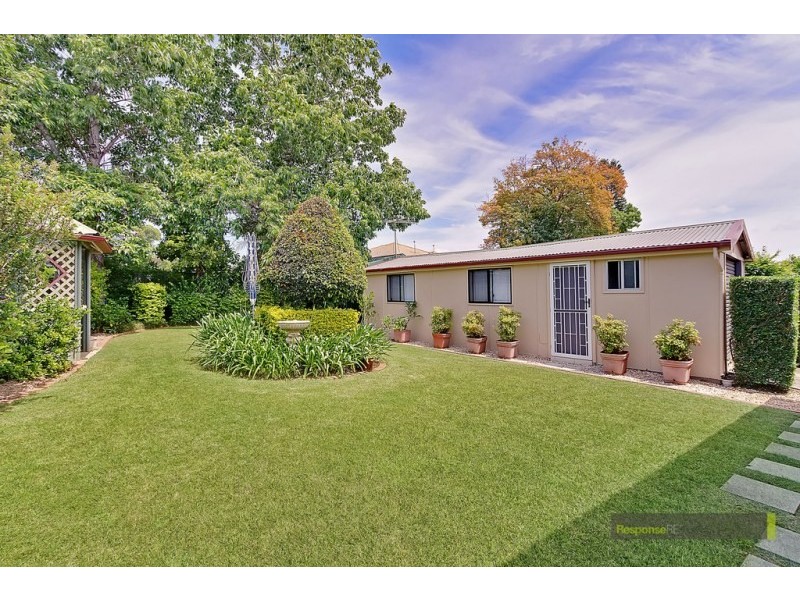 22 Apple Street, Constitution Hill NSW 2145