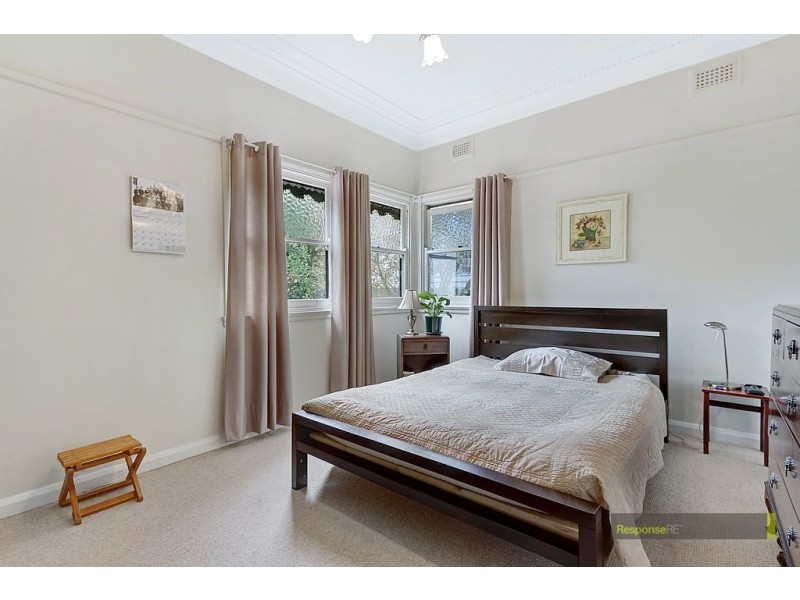 98 Kleins Road, Northmead NSW 2152