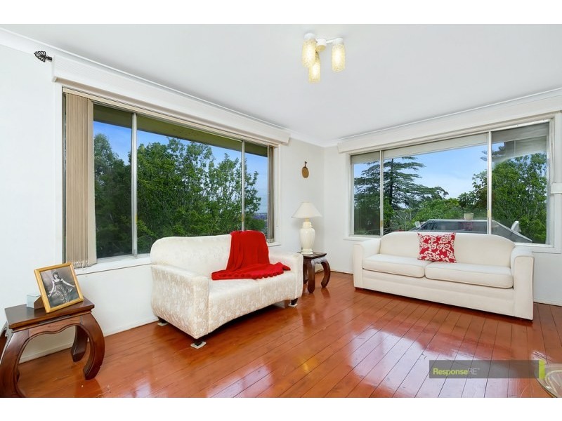 8 Strauss Place, Seven Hills NSW 2147