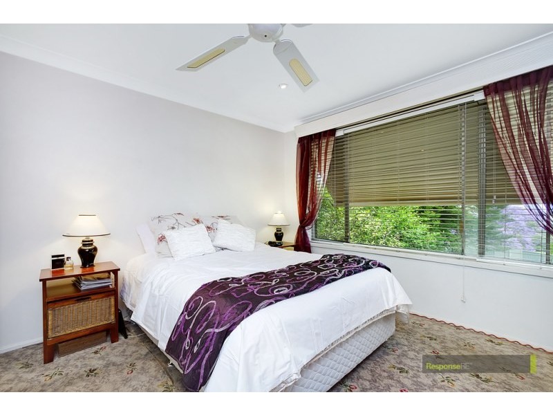 8 Strauss Place, Seven Hills NSW 2147