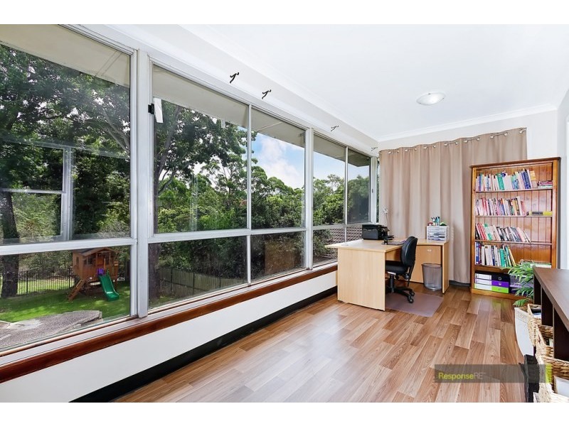 18 Allambie Avenue, Northmead NSW 2152