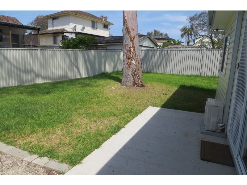 27a May Street, Constitution Hill NSW 2145