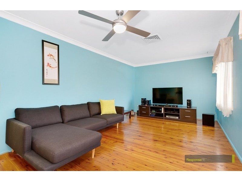1 Mulheron Avenue, Baulkham Hills NSW 2153