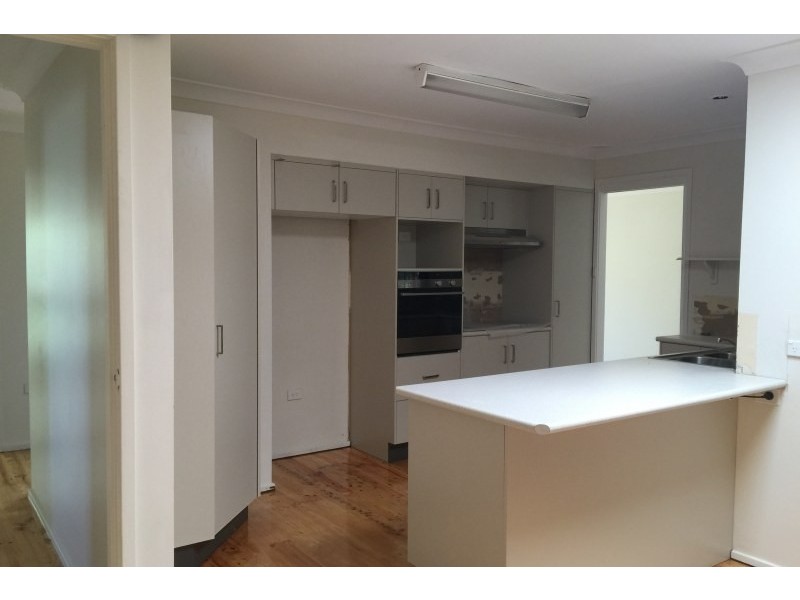 4 Grevillea Grove, Baulkham Hills NSW 2153