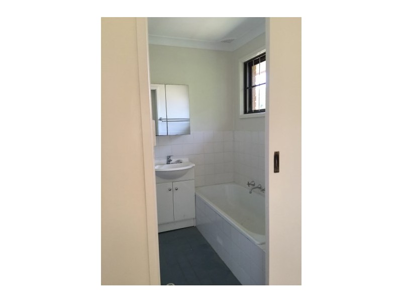 4 Grevillea Grove, Baulkham Hills NSW 2153