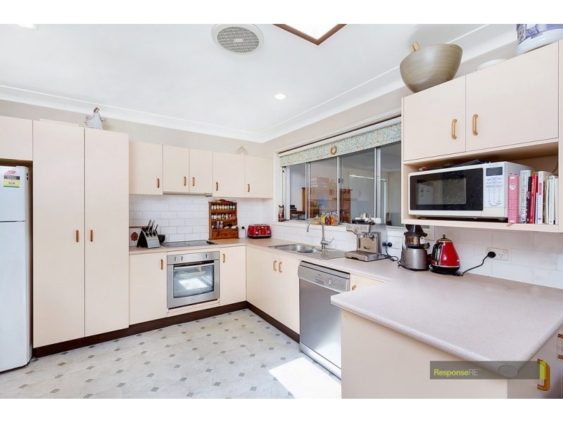 5 Peter Parade, Old Toongabbie NSW 2146