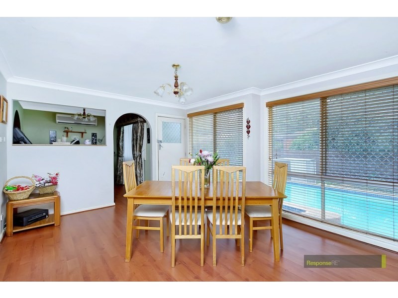 11 Elfrieda Street, Old Toongabbie NSW 2146