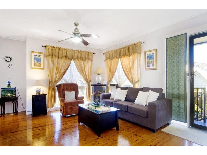 10 Dornoch Street, Winston Hills NSW 2153