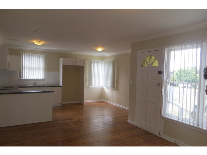 14 Copeland Road, Lethbridge Park NSW 2770