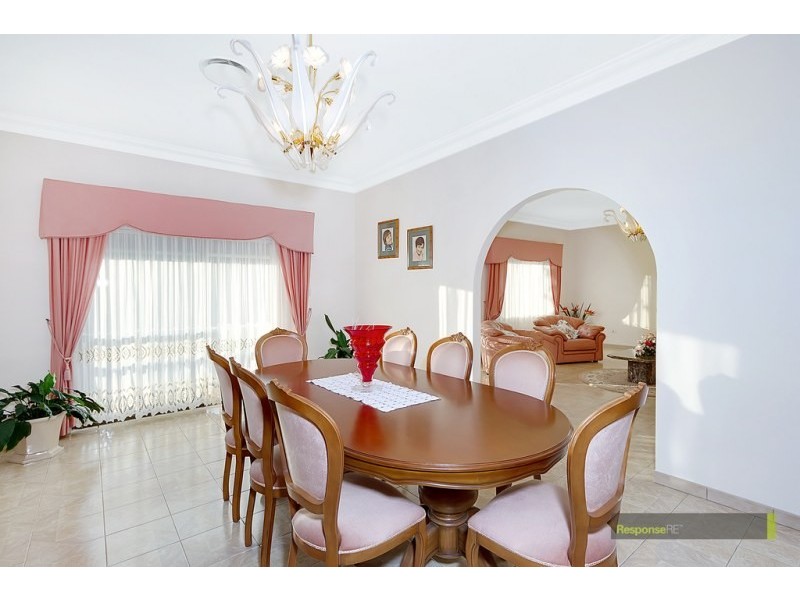 11 Boyne Place, Baulkham Hills NSW 2153