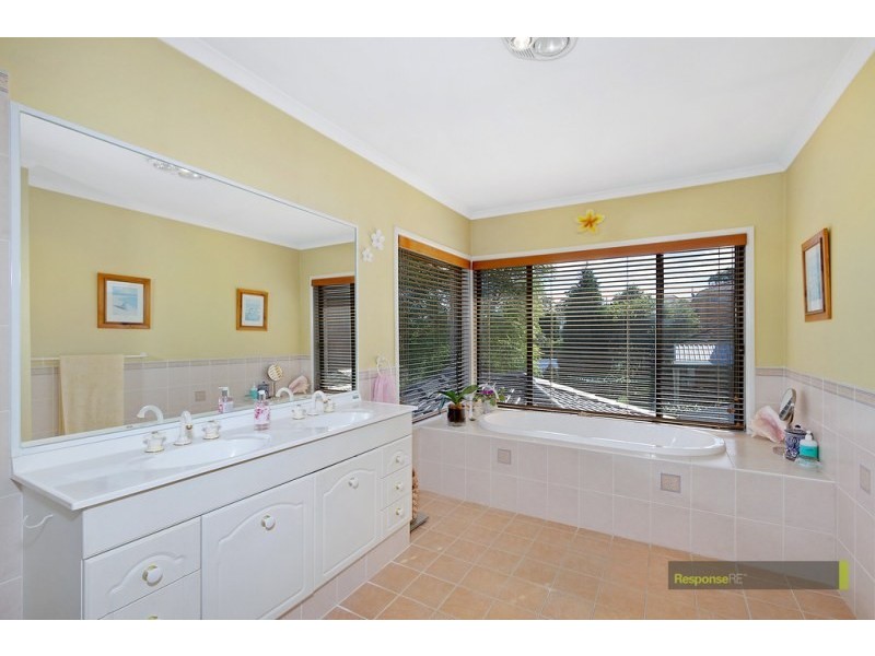246 Seven Hills Way, Baulkham Hills NSW 2153
