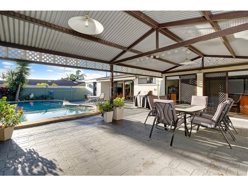 165 Caroline Chisholm Drive, Winston Hills NSW 2153