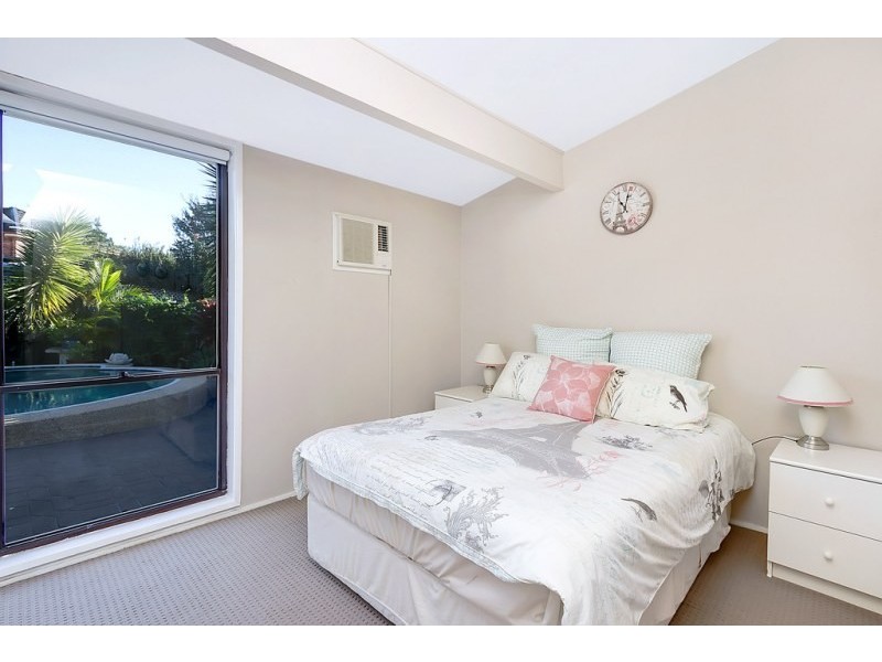 165 Caroline Chisholm Drive, Winston Hills NSW 2153