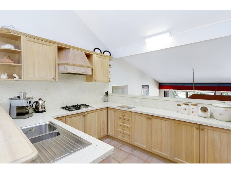 165 Caroline Chisholm Drive, Winston Hills NSW 2153