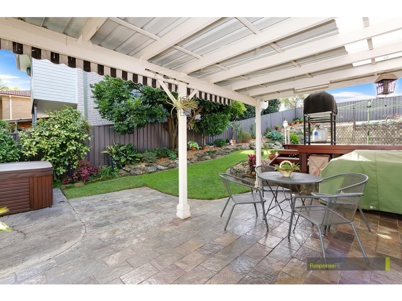 2 Willmott Avenue, Winston Hills NSW 2153