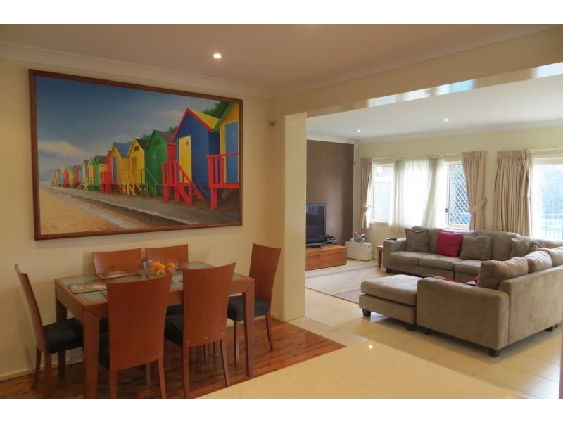 26 Lodge Avenue, Old Toongabbie NSW 2146