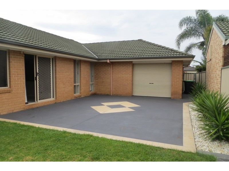 14 Venus Place, Cranebrook NSW 2749