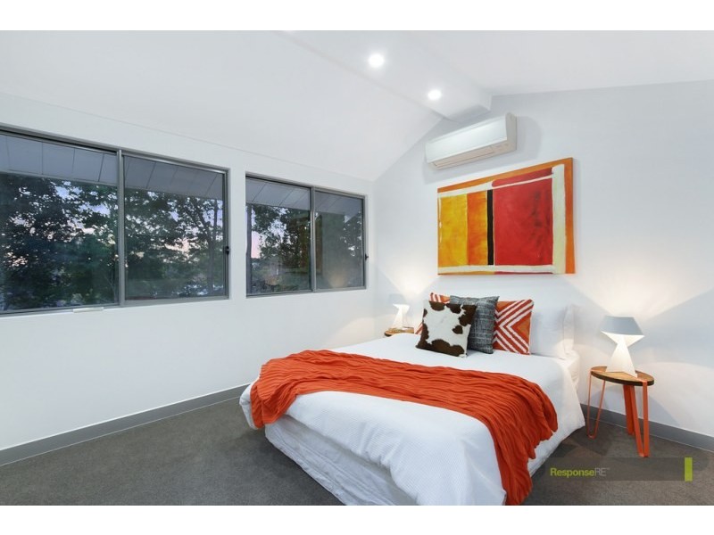 120 Caroline Chishom Drive, Winston Hills NSW 2153