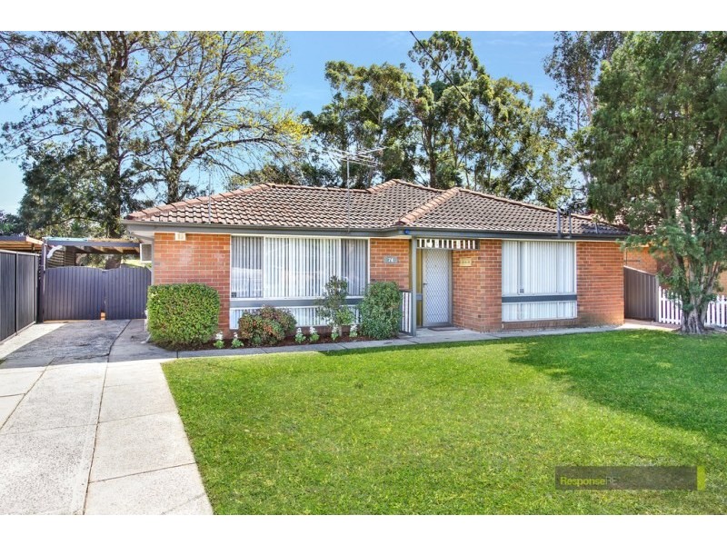 74 Greenmeadows Crescent, Toongabbie NSW 2146