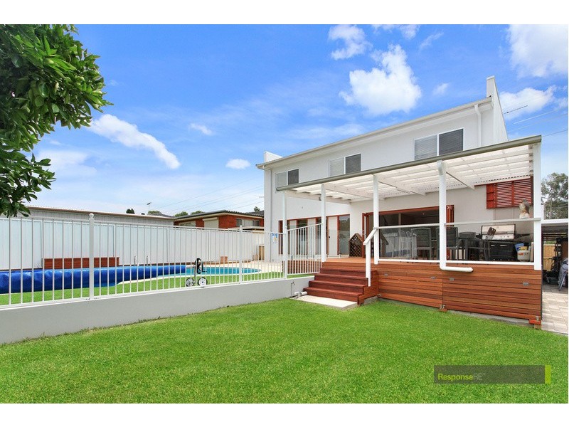 9 Chanel Street, Toongabbie NSW 2146