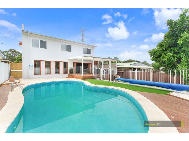 9 Chanel Street, Toongabbie NSW 2146