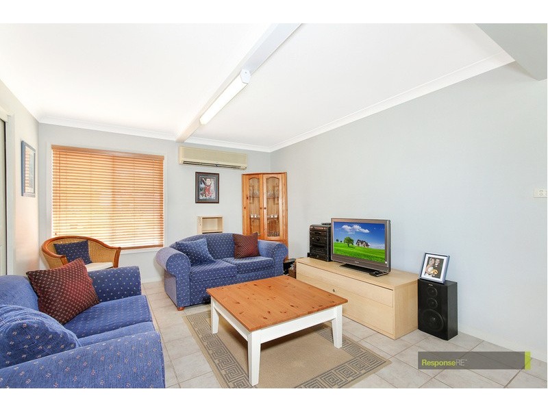 33 Gregory Avenue, Baulkham Hills NSW 2153