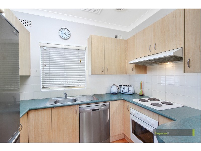 15a Margaret Street, Northmead NSW 2152