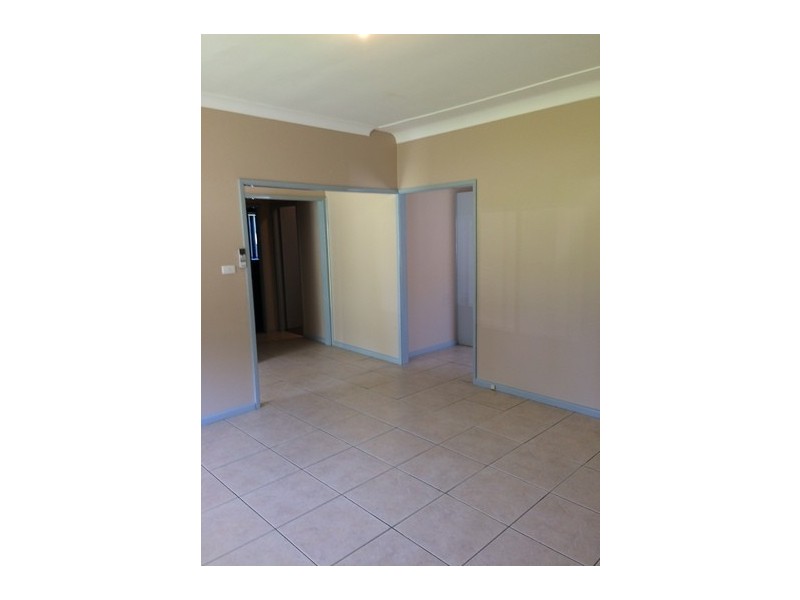 12 June Street, Seven Hills NSW 2147