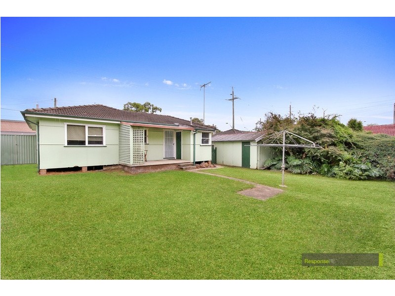 3 Bungaree Road, Toongabbie NSW 2146