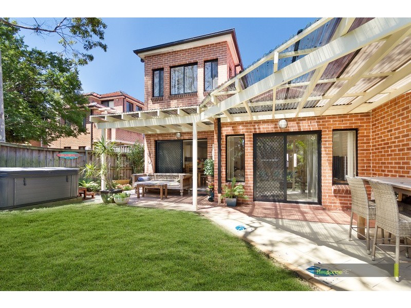 12/3-5 Windermere Avenue, Northmead NSW 2152