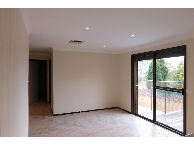 9 Whitefriars Way, Winston Hills NSW 2153