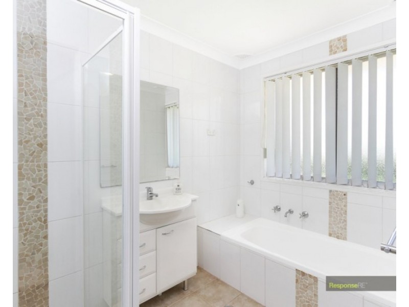 74 Greenmeadows Crescent, Toongabbie NSW 2146