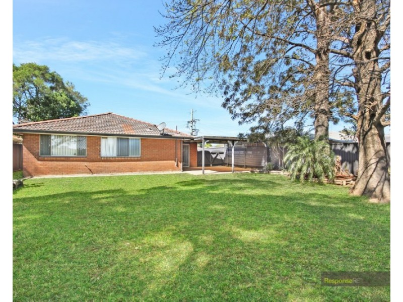 74 Greenmeadows Crescent, Toongabbie NSW 2146