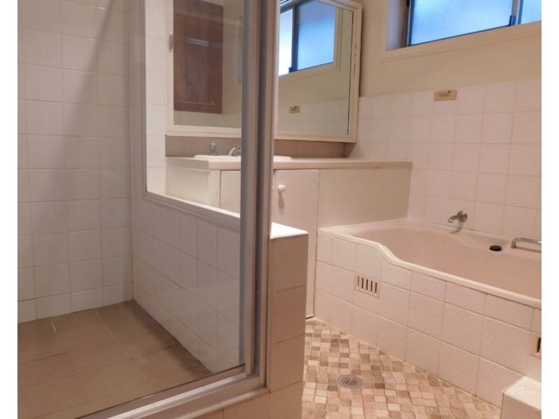 25 Rebecca Parade, Winston Hills NSW 2153