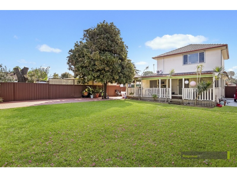 18 Beaufort Street, Northmead NSW 2152