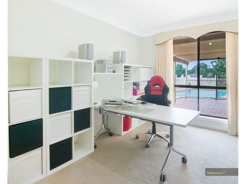 48 Amphitheatre Circuit, Baulkham Hills NSW 2153