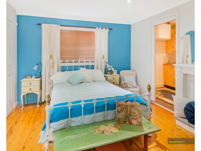 19 Ellis Place, Kings Langley NSW 2147