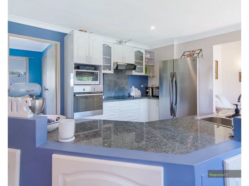 19 Ellis Place, Kings Langley NSW 2147