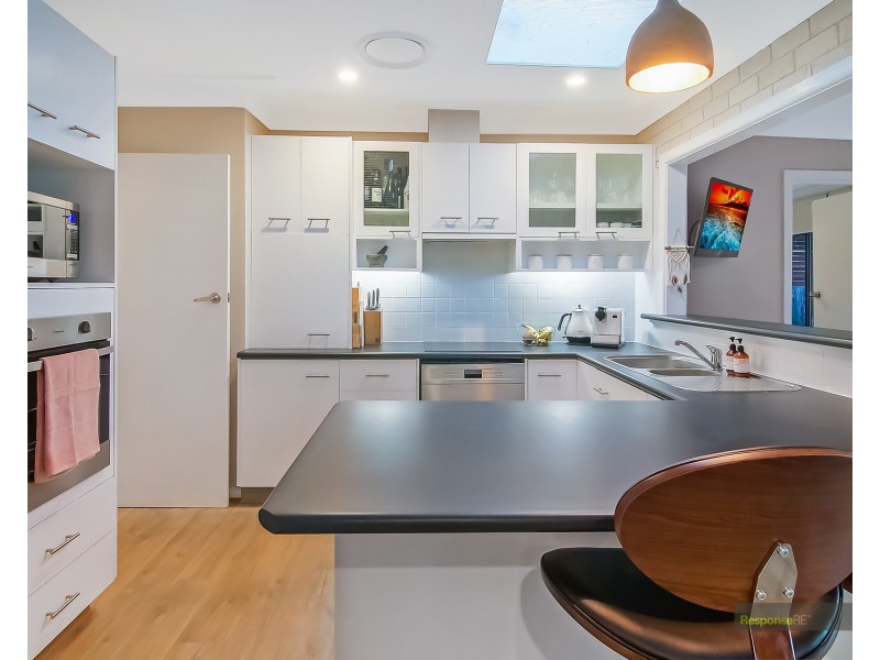 6 Elfrieda Street, Old Toongabbie NSW 2146