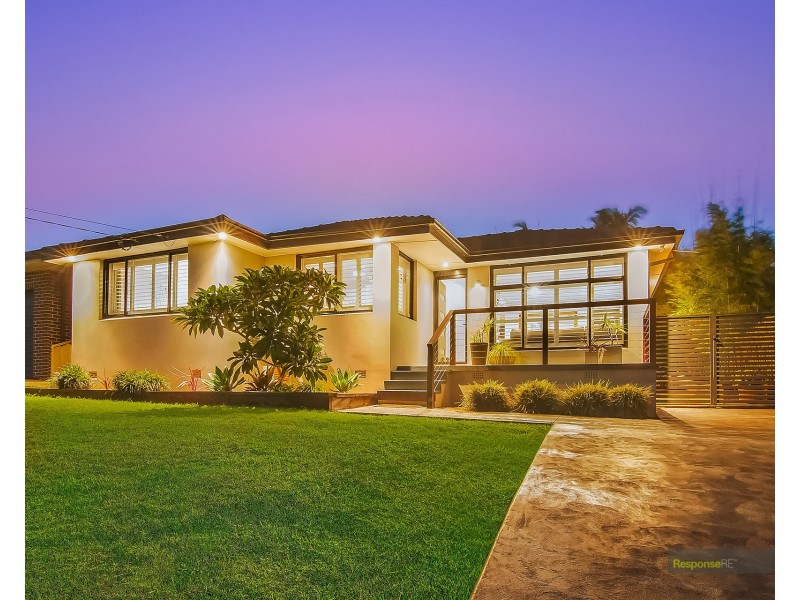 6 Elfrieda Street, Old Toongabbie NSW 2146