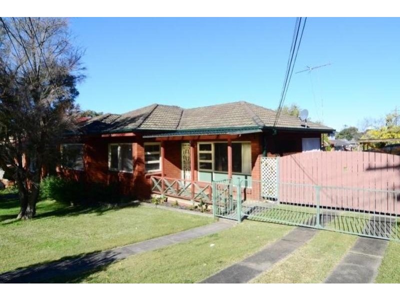 6 Warwick Street, Sylvania NSW 2224