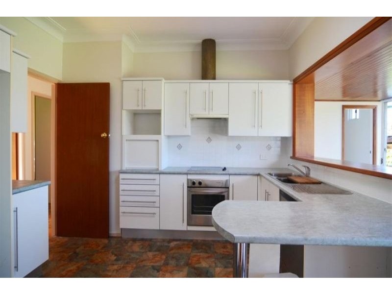 6 Warwick Street, Sylvania NSW 2224